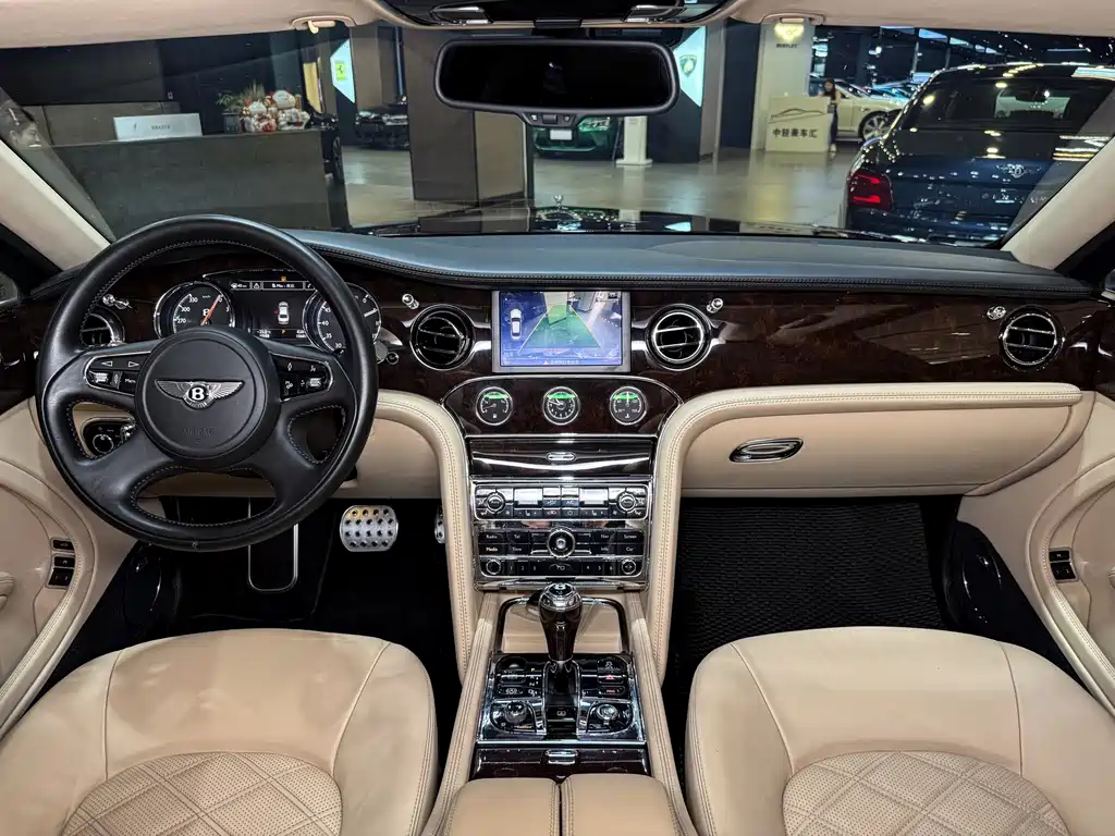 Bentley Mulsanne — миниатюра 7