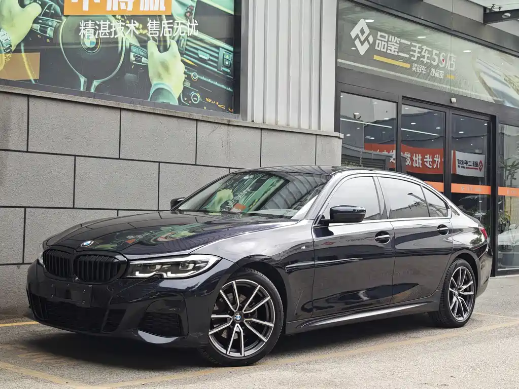 BMW 3 Series 2022