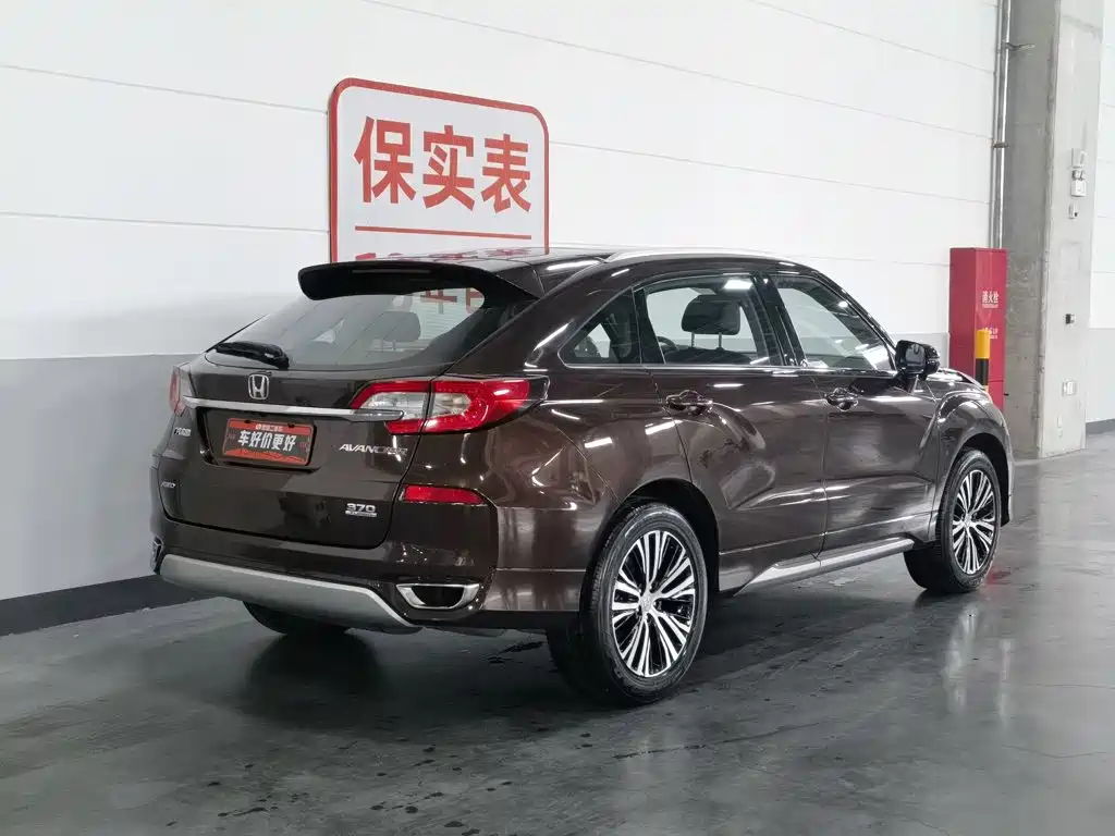 Honda Avancier 2017 370TURBO Premium