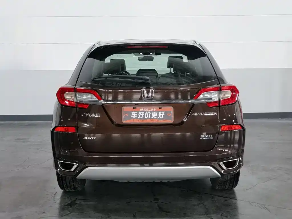 Honda Avancier 2017 370TURBO Premium