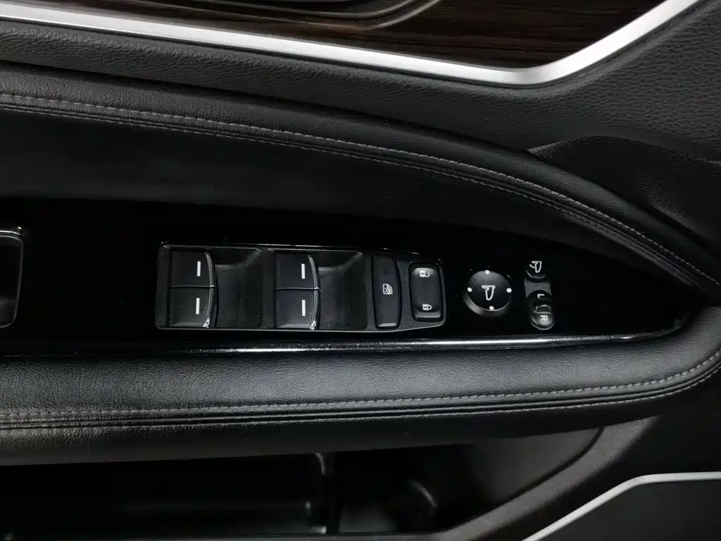 Honda Avancier 2017 370TURBO Premium