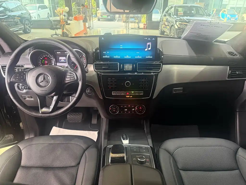 Mercedes-Benz GLE Coupe — миниатюра 34