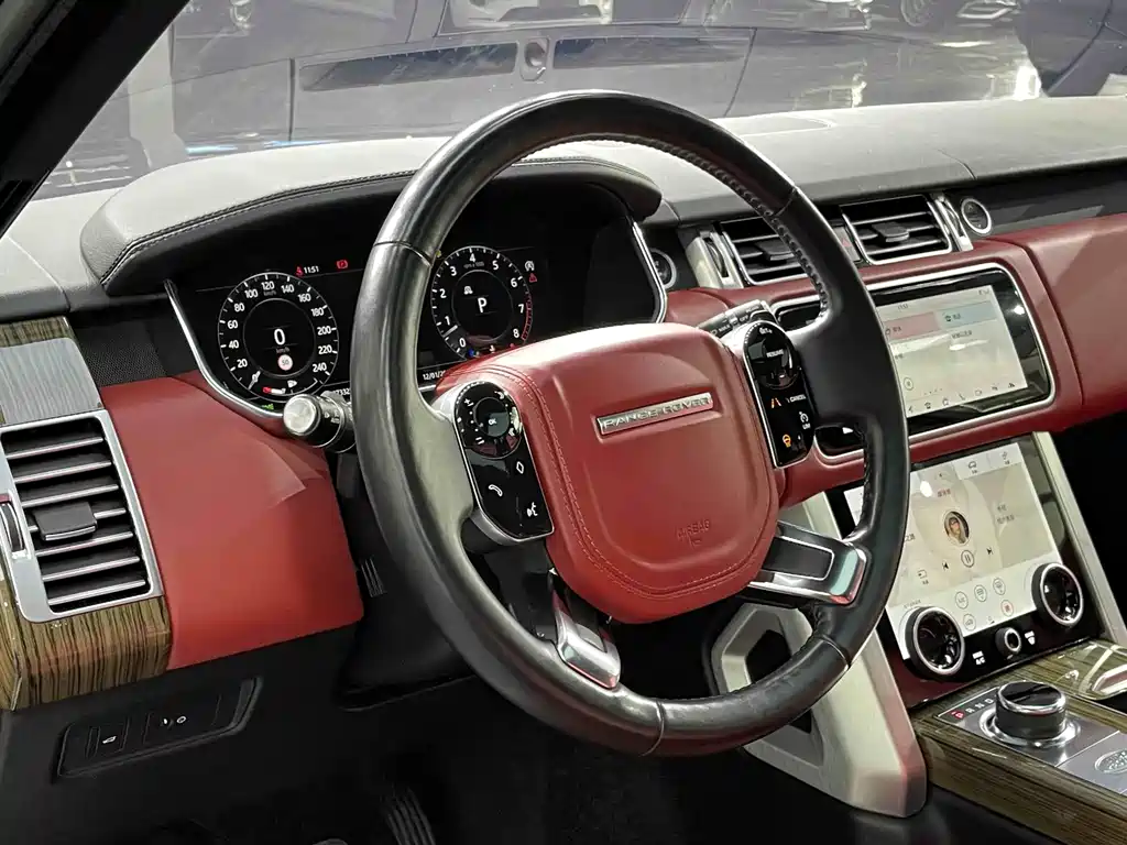 LAND ROVER RANGE ROVER