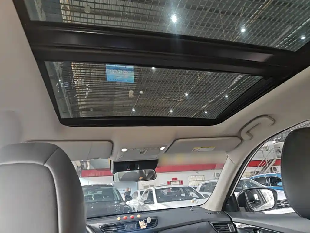 Nissan X-Trail — миниатюра 18