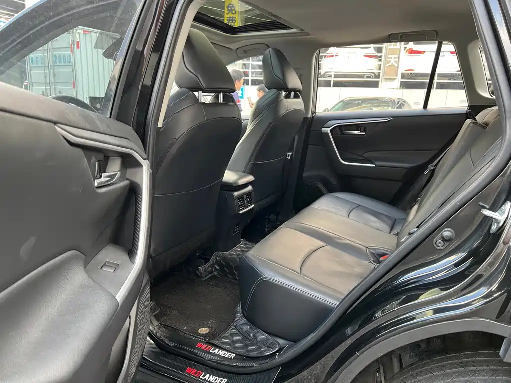 Toyota Wildlander — миниатюра 4