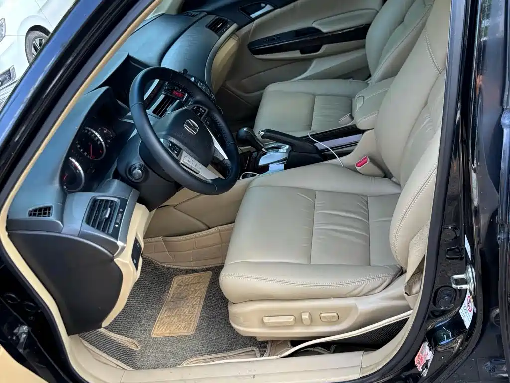 Honda Accord — миниатюра 4
