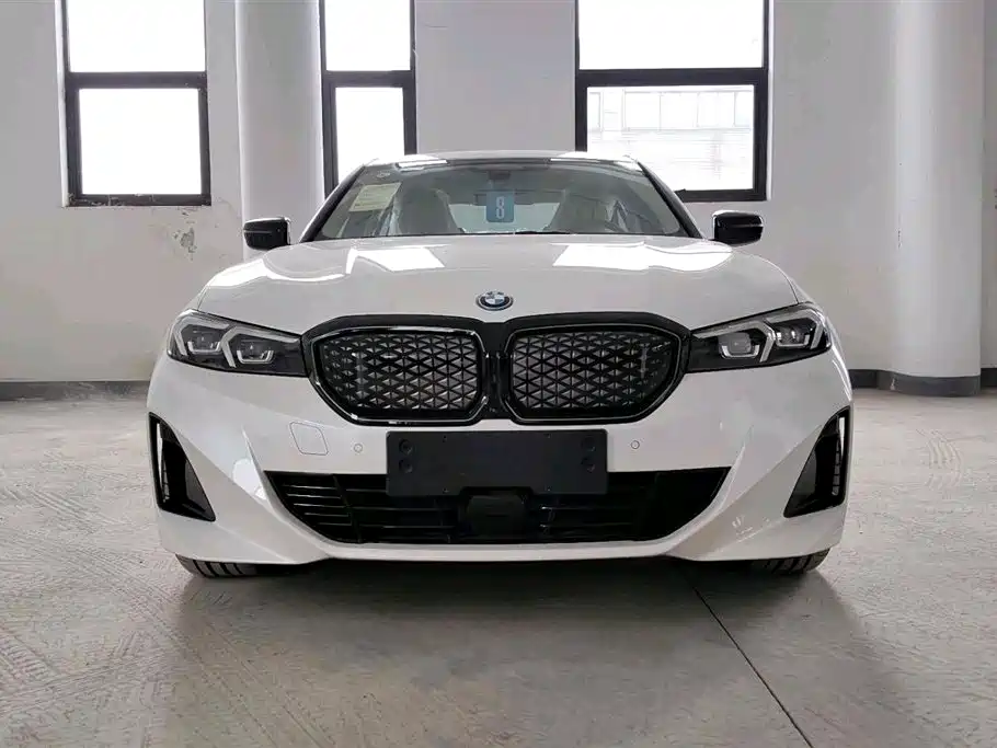 BMW i3 2026 eDrive 40 L