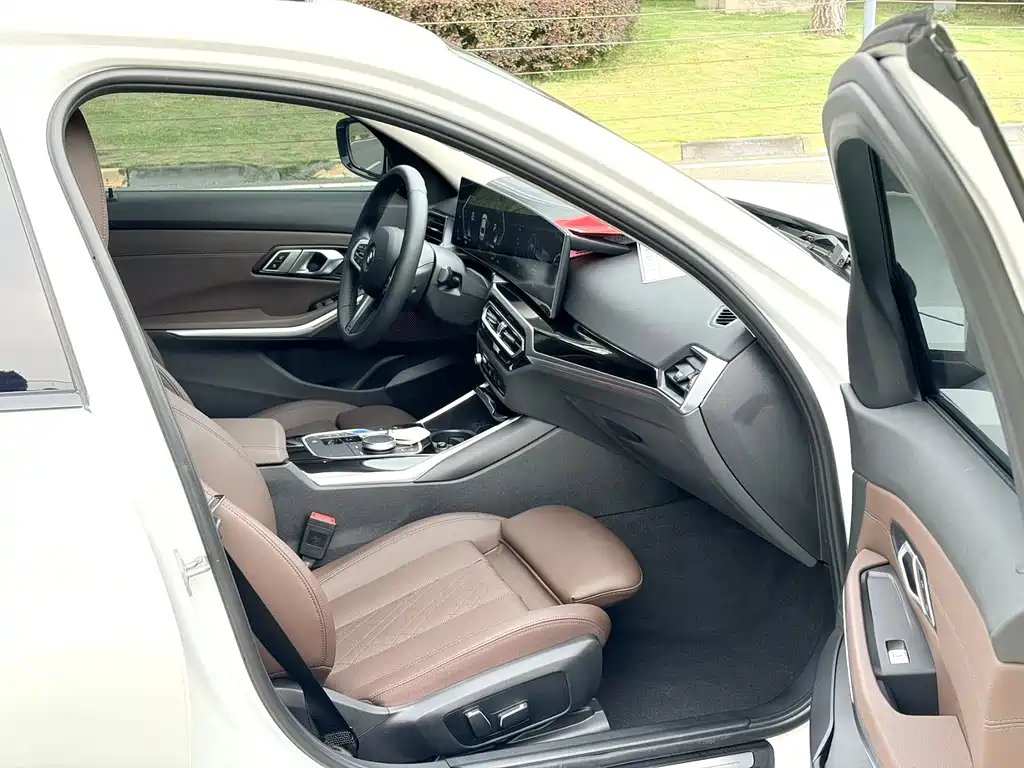 BMW i3 — миниатюра 4