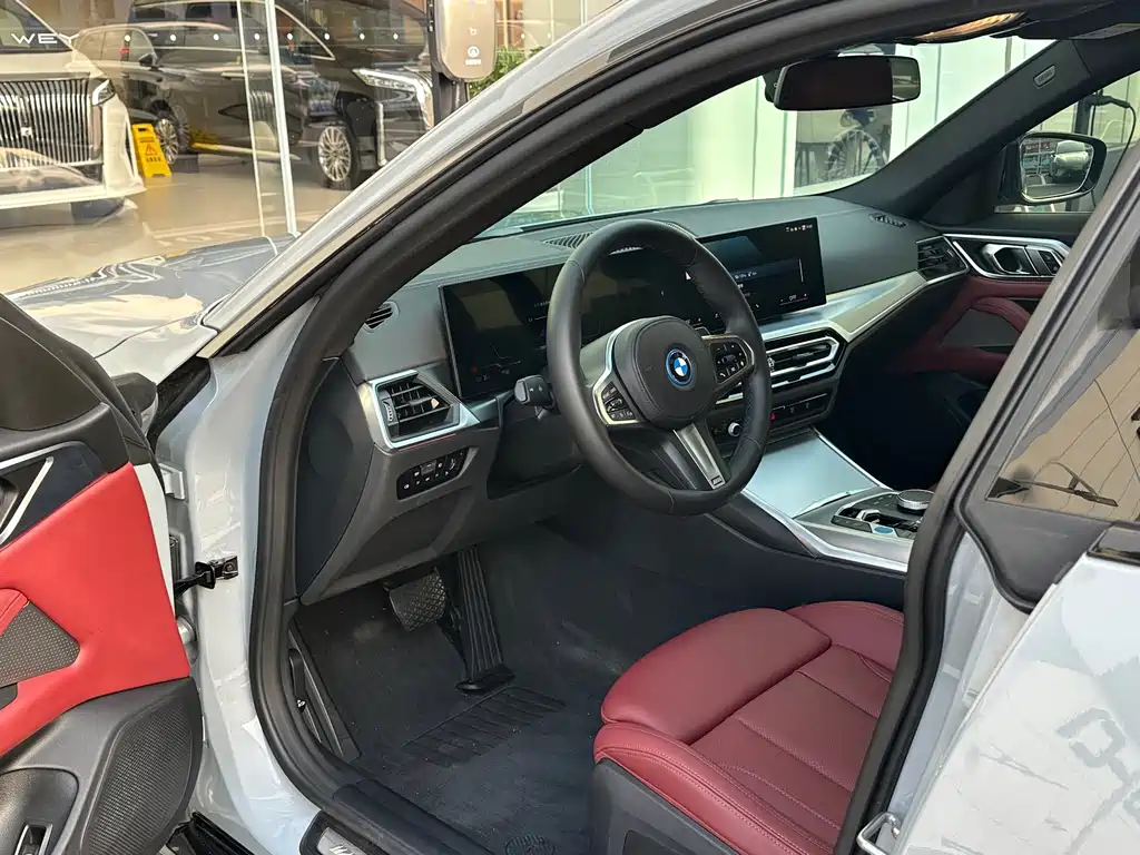 BMW i4 — миниатюра 4