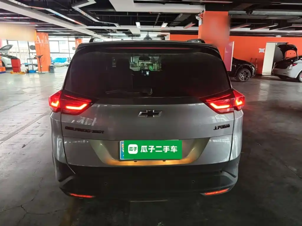 Chevrolet Volando — миниатюра 6