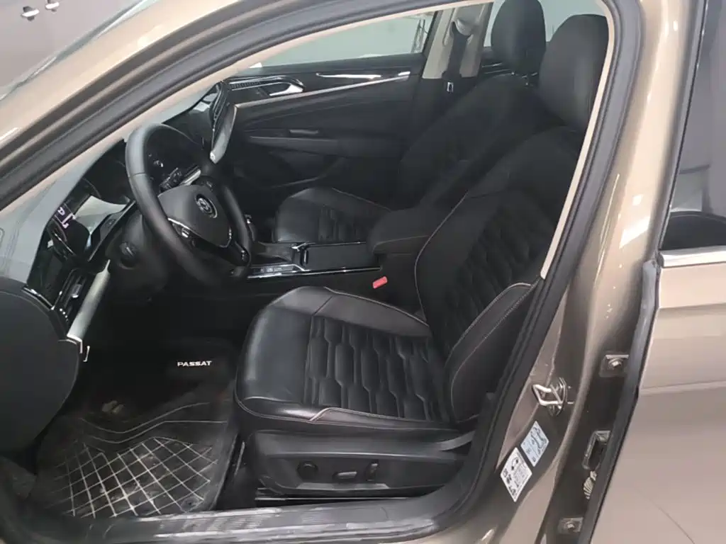 Volkswagen Passat — миниатюра 15