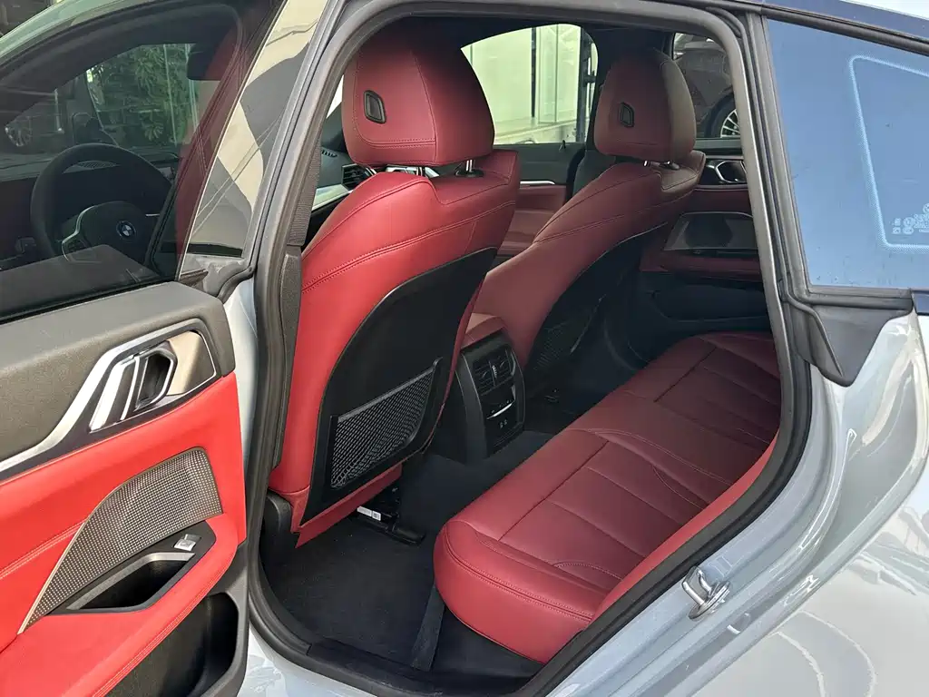 BMW i4 — миниатюра 6