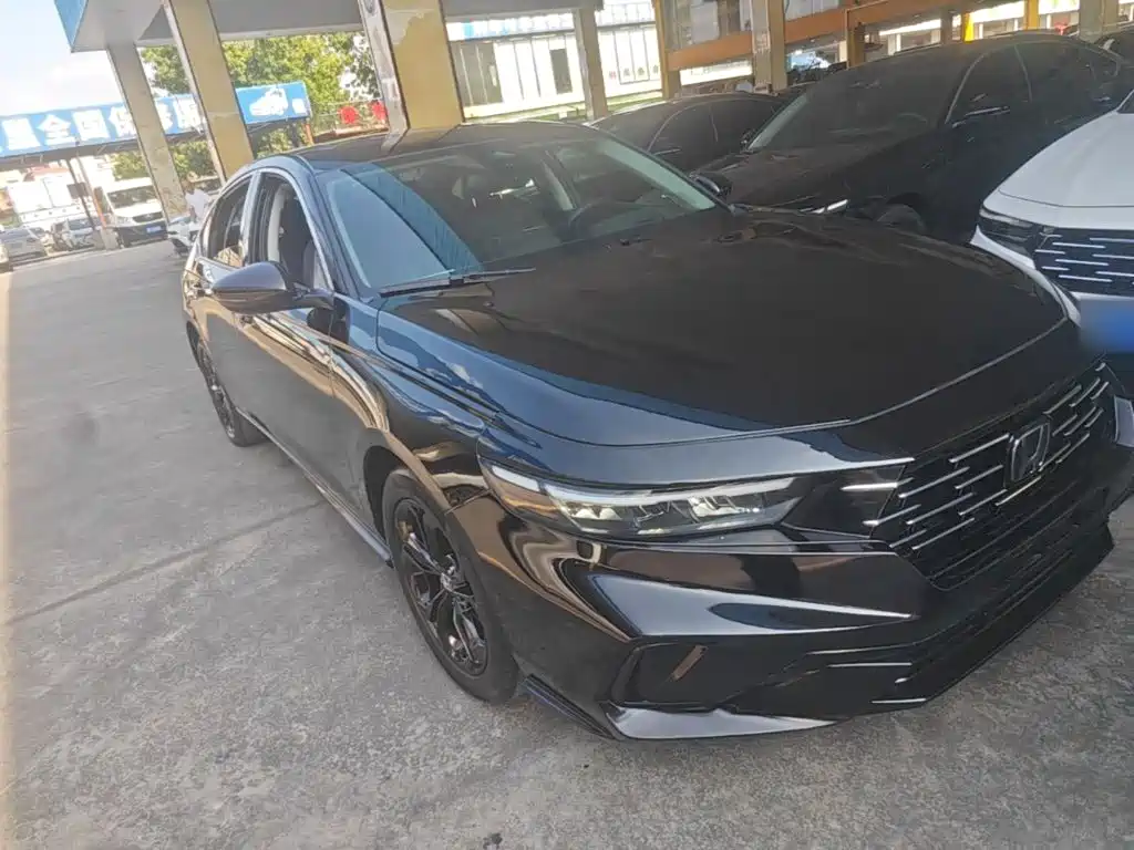 Honda Accord — миниатюра 4