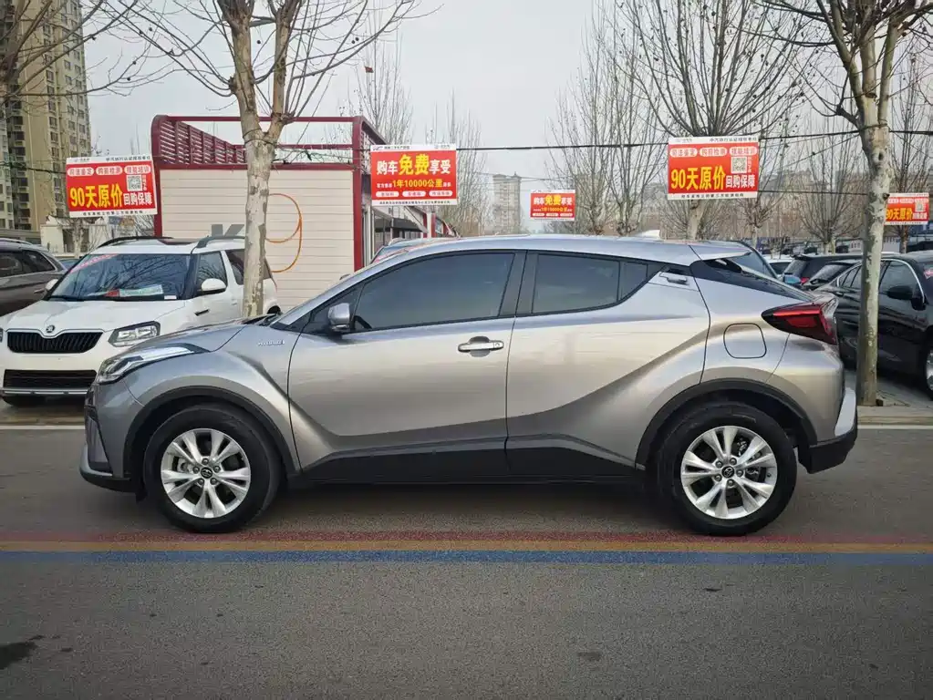 Toyota IZOA — миниатюра 4