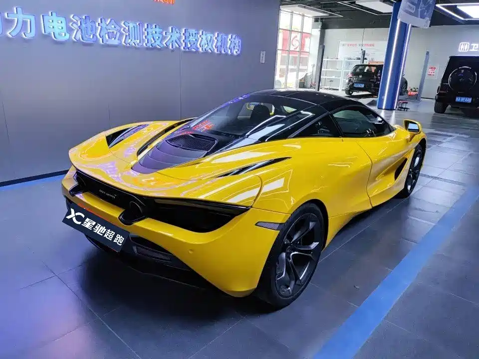 McLaren 720S — миниатюра 2