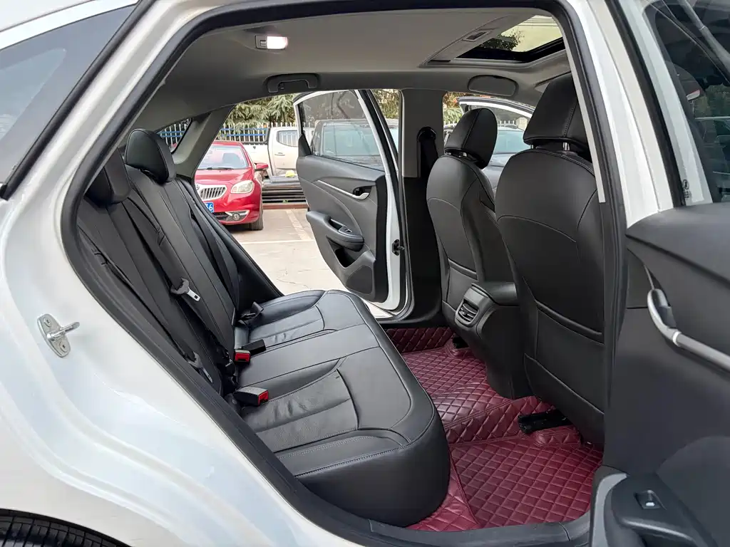 Buick Excelle — миниатюра 13