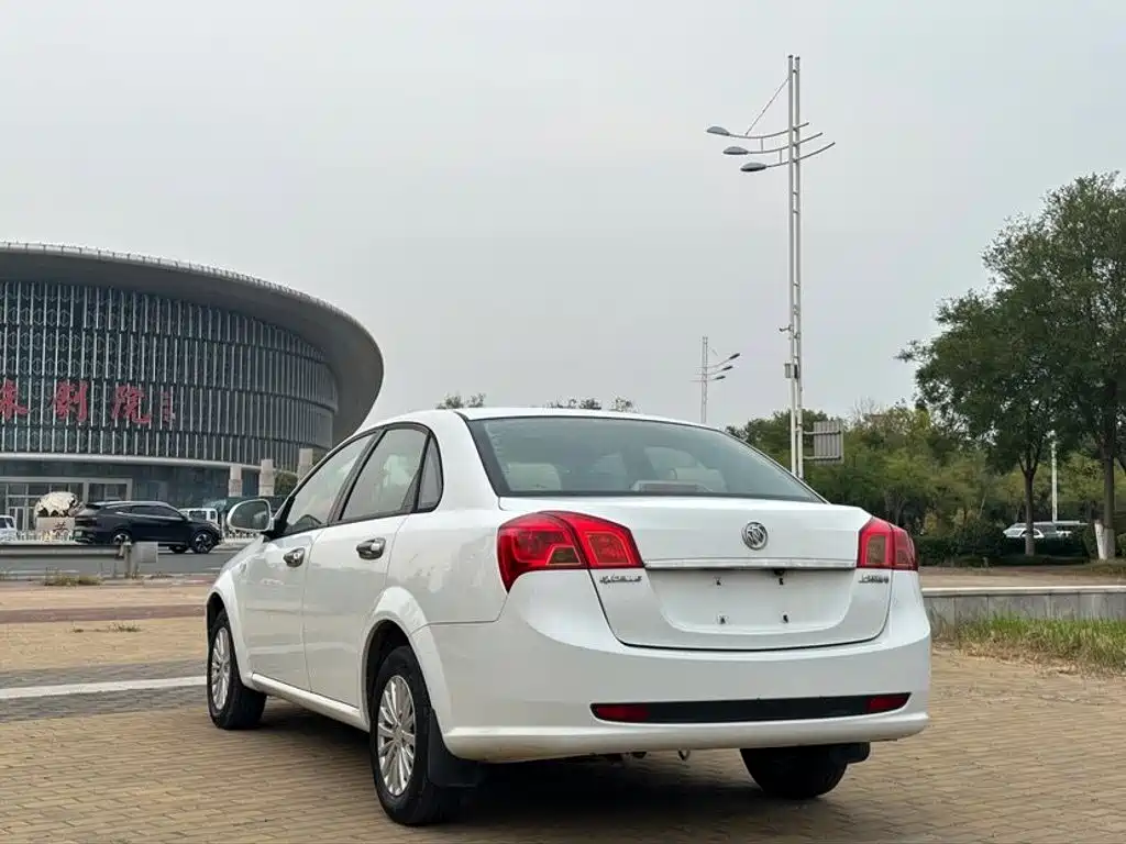 Buick Excelle — миниатюра 6