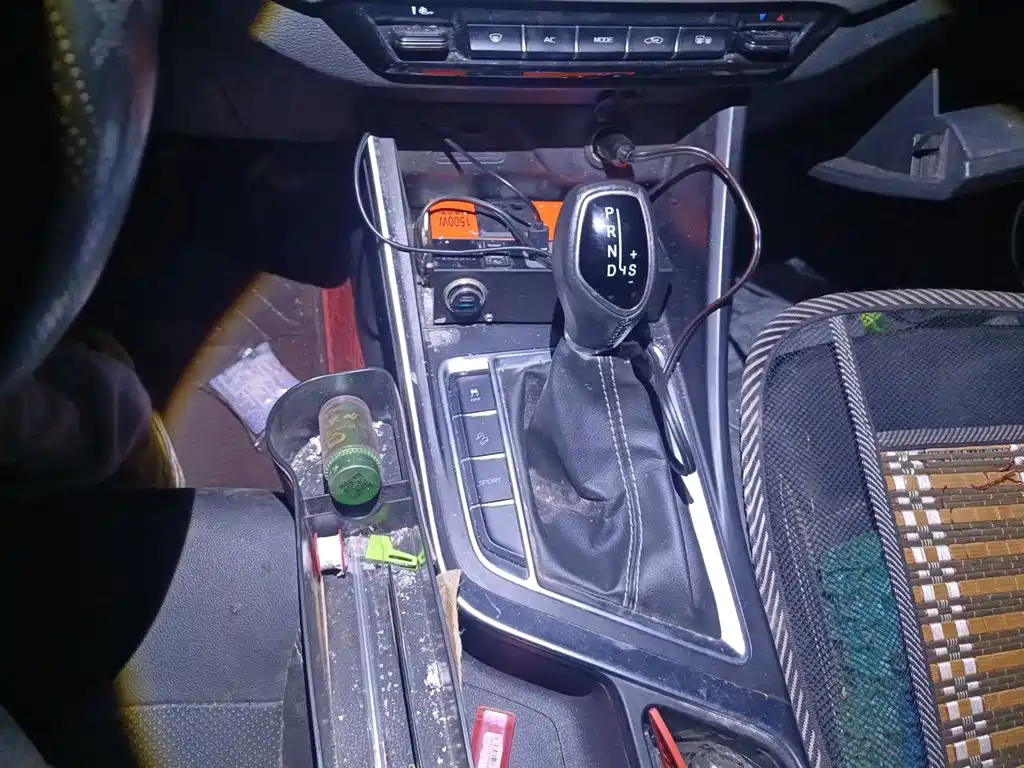 Geely Vision X3 — миниатюра 10