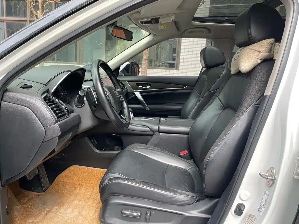 Honda Avancier — миниатюра 3