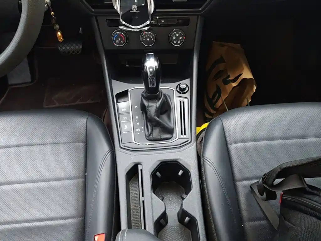 Volkswagen Lavida — миниатюра 14