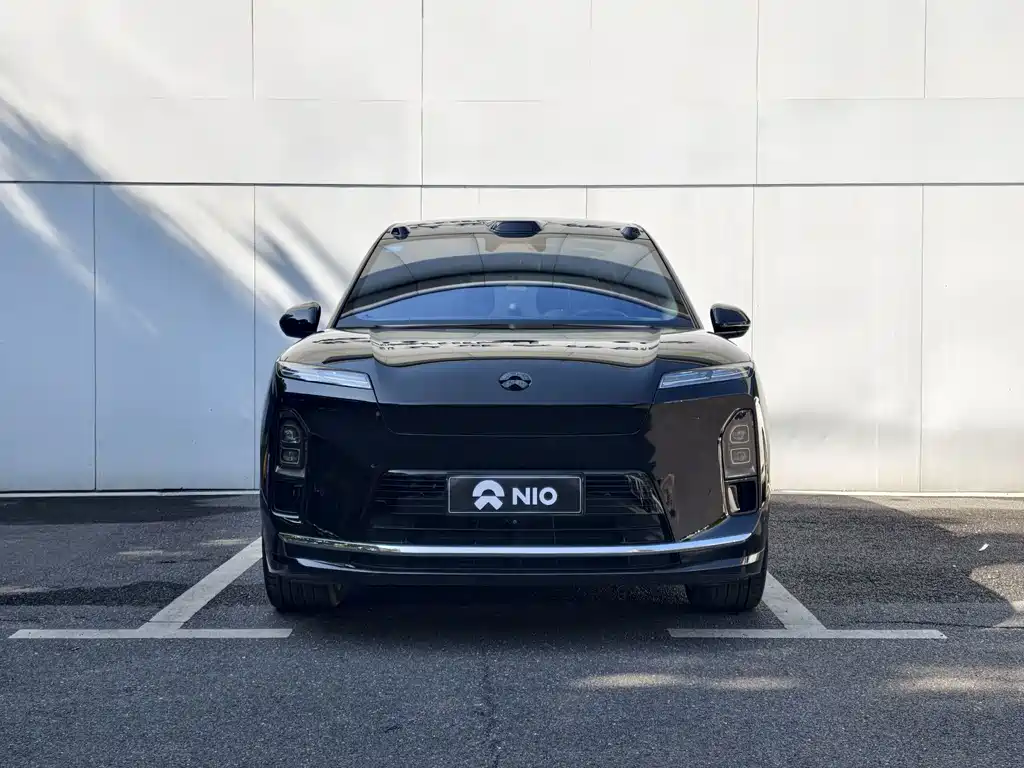 NIO ES8 — миниатюра 2