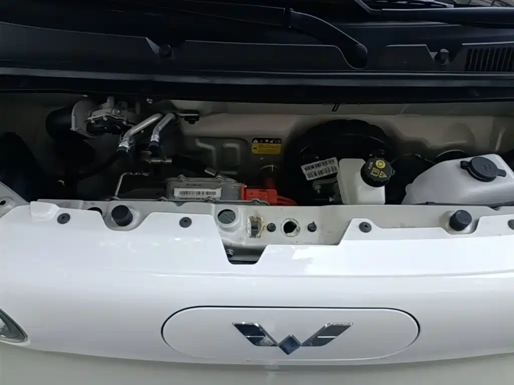 Wuling MINIEV — миниатюра 20