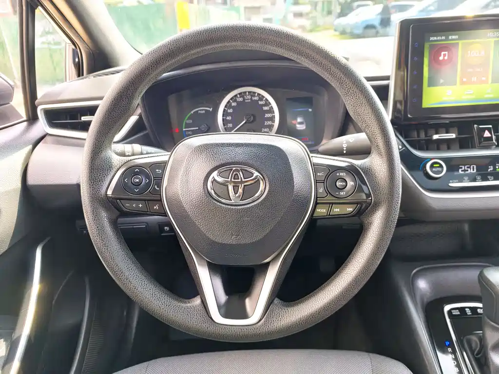 TOYOTA LEI LING
