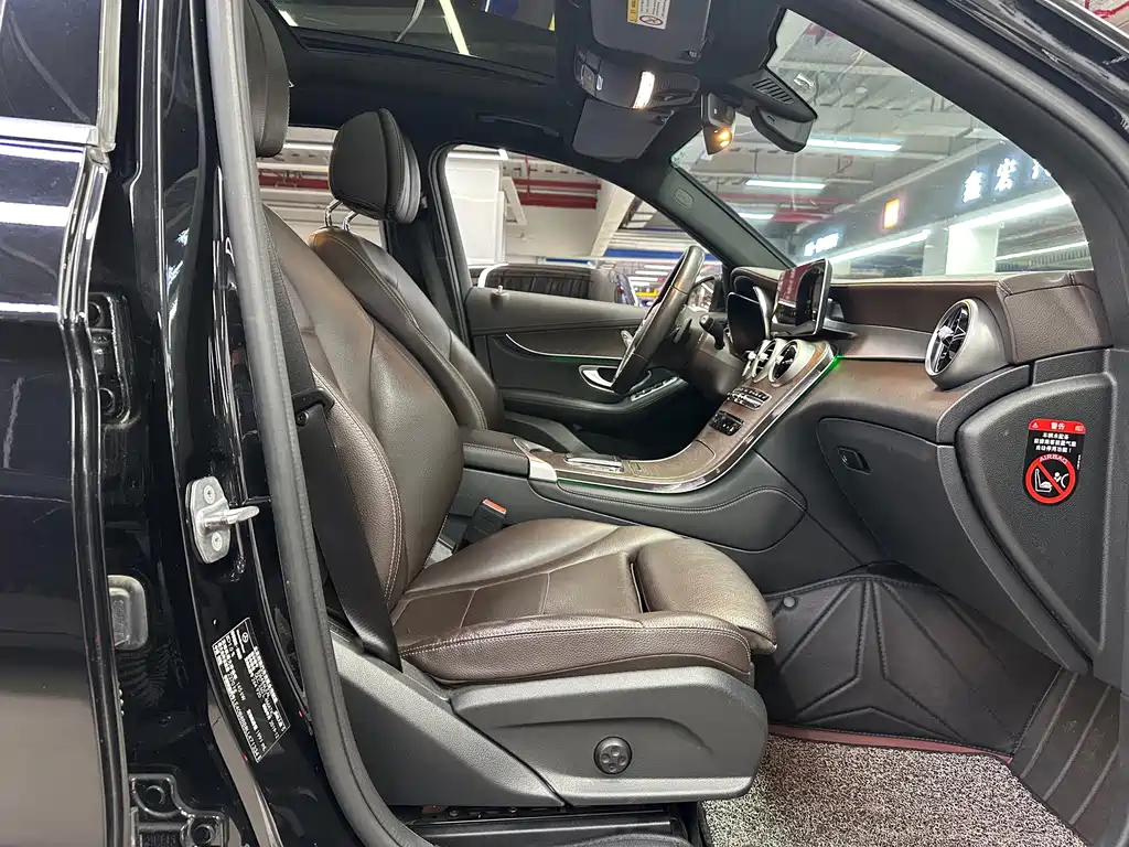 Mercedes-Benz GLC — миниатюра 12