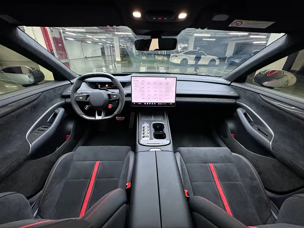 XIAOMI CAR XIAOMI SU7 ULTRA