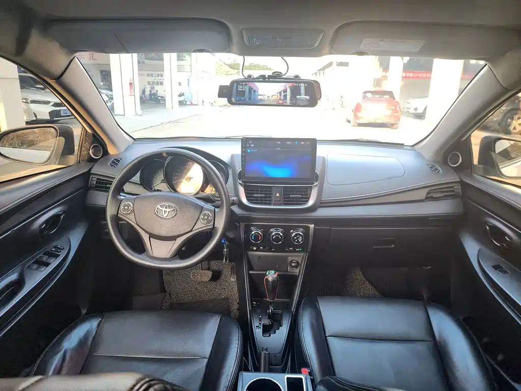 Toyota Vios — миниатюра 8