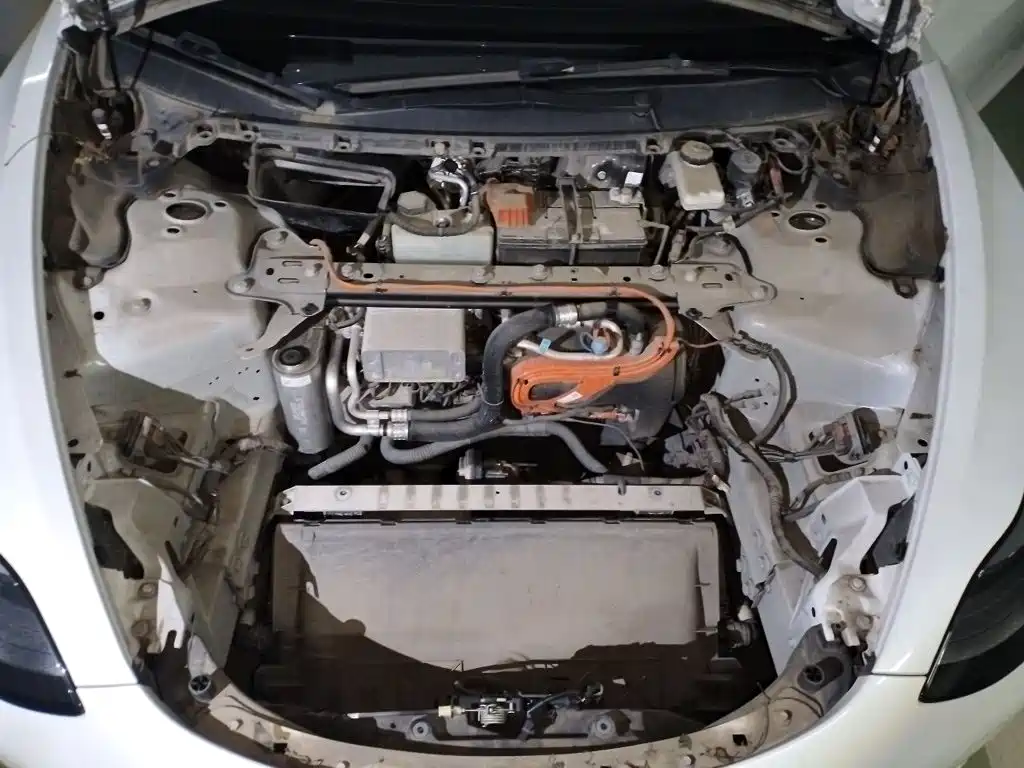 Tesla Model 3 — миниатюра 21