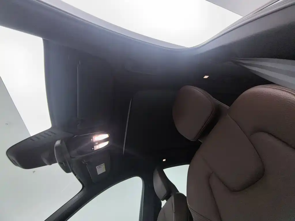 Volvo XC60 — миниатюра 14