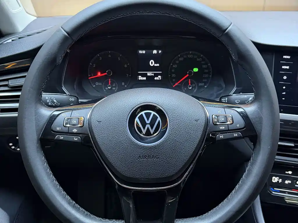 Volkswagen Bora — миниатюра 6