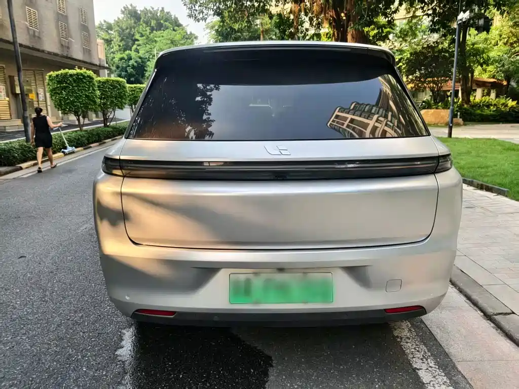 Li Auto Li L8 — миниатюра 9