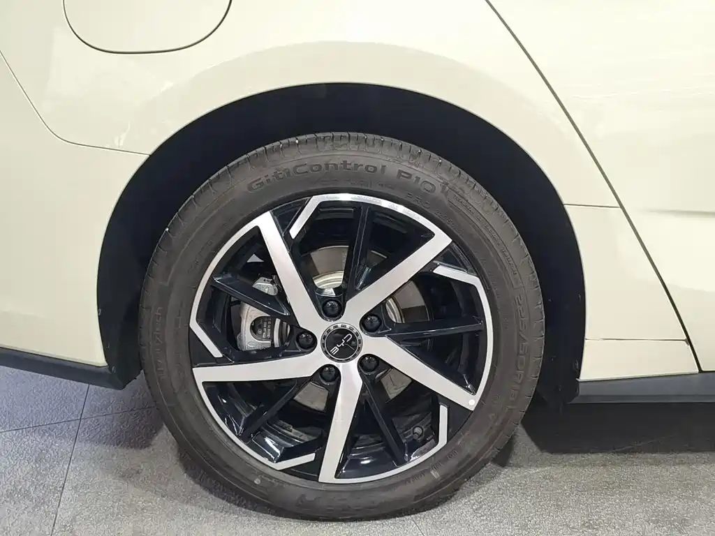 BYD Seal 07 DM-i — миниатюра 17
