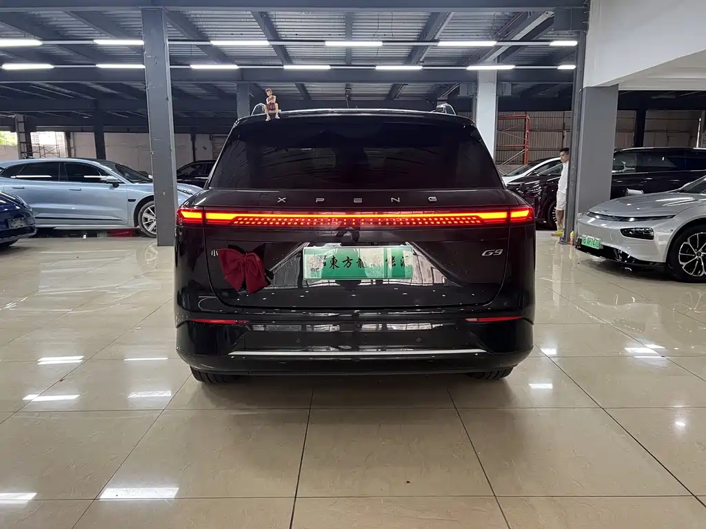 XPeng G9 — миниатюра 5
