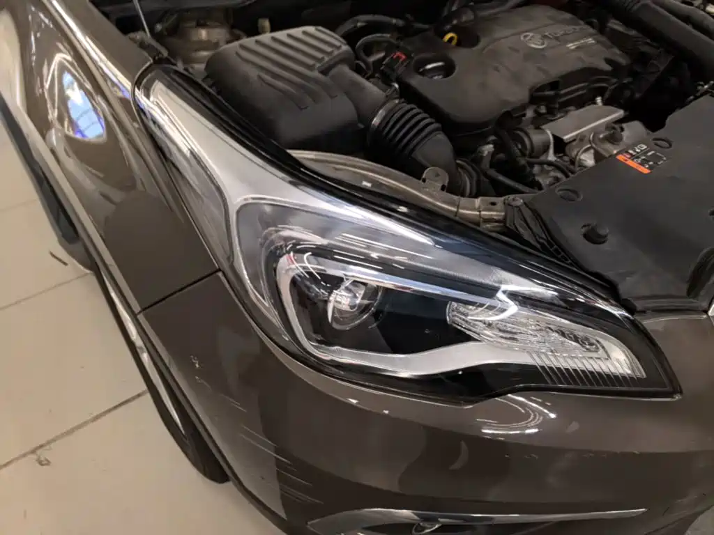Buick Envision Plus — миниатюра 11