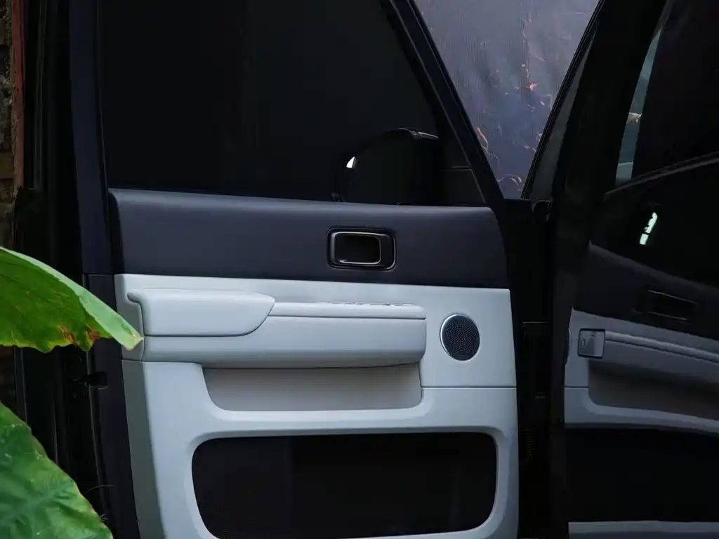Li Auto Li MEGA — миниатюра 7