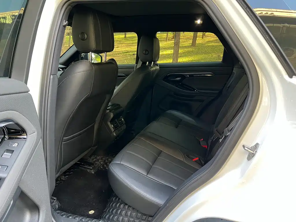 Land Rover Evoque — миниатюра 5