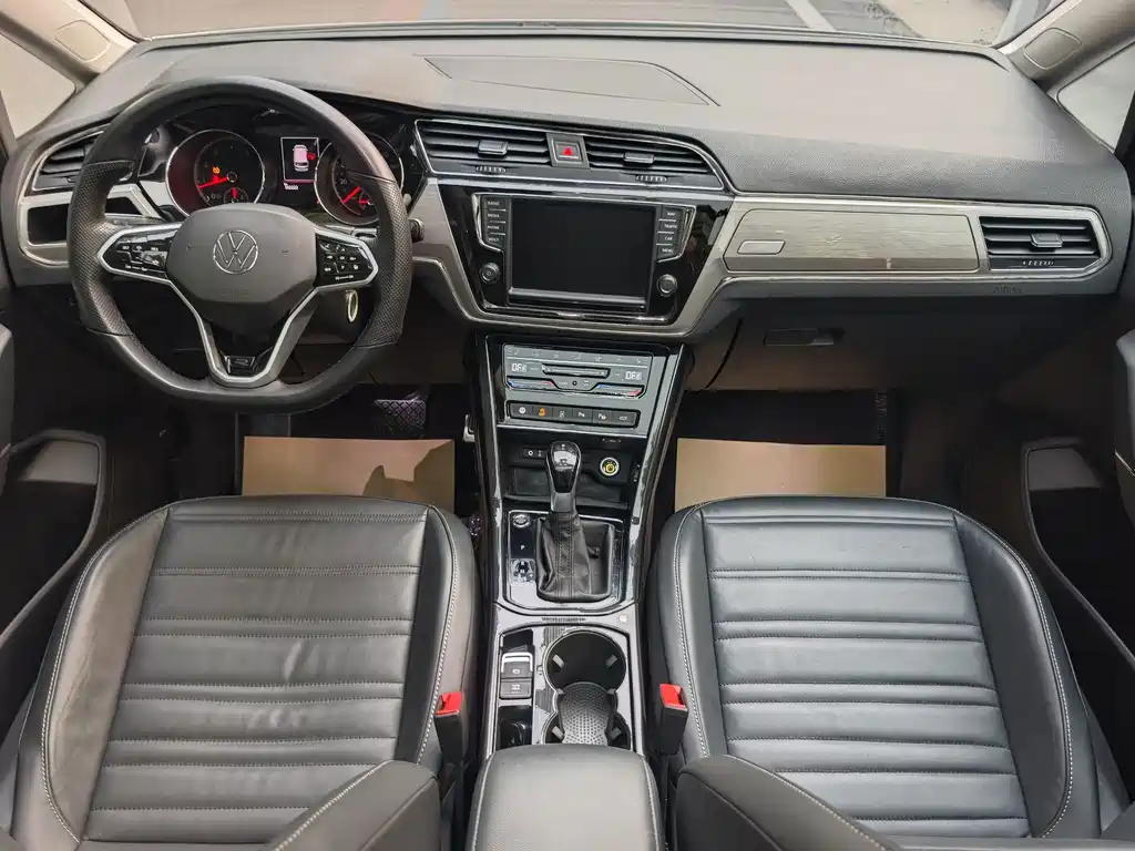 Volkswagen Touran — миниатюра 11