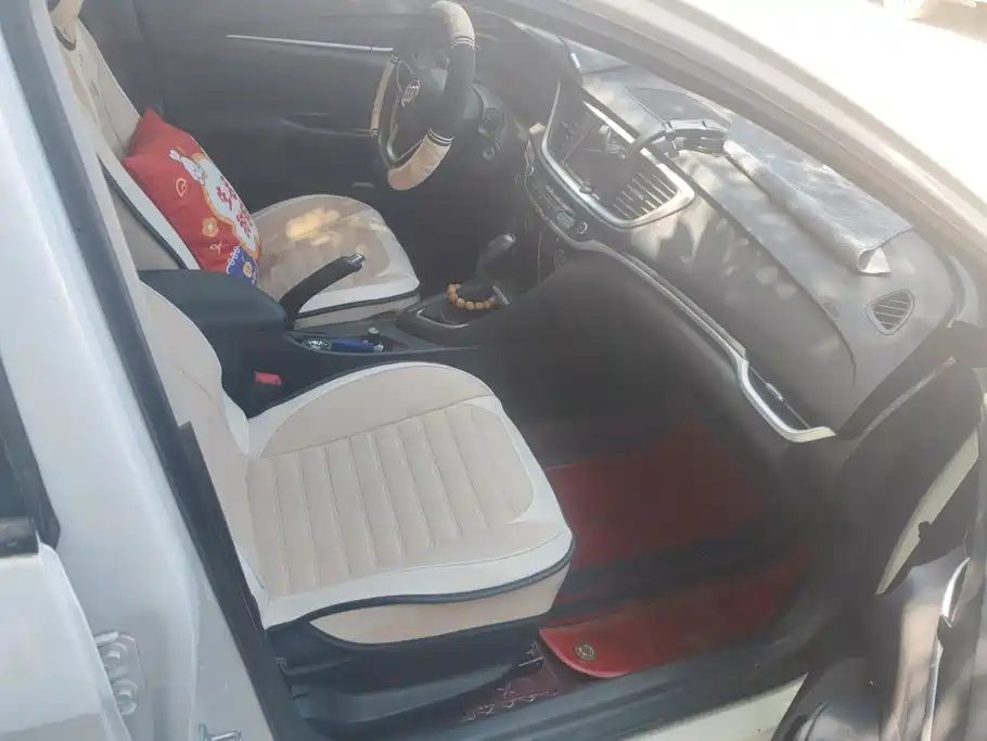 Buick Excelle 2021 1.5L AT Elite