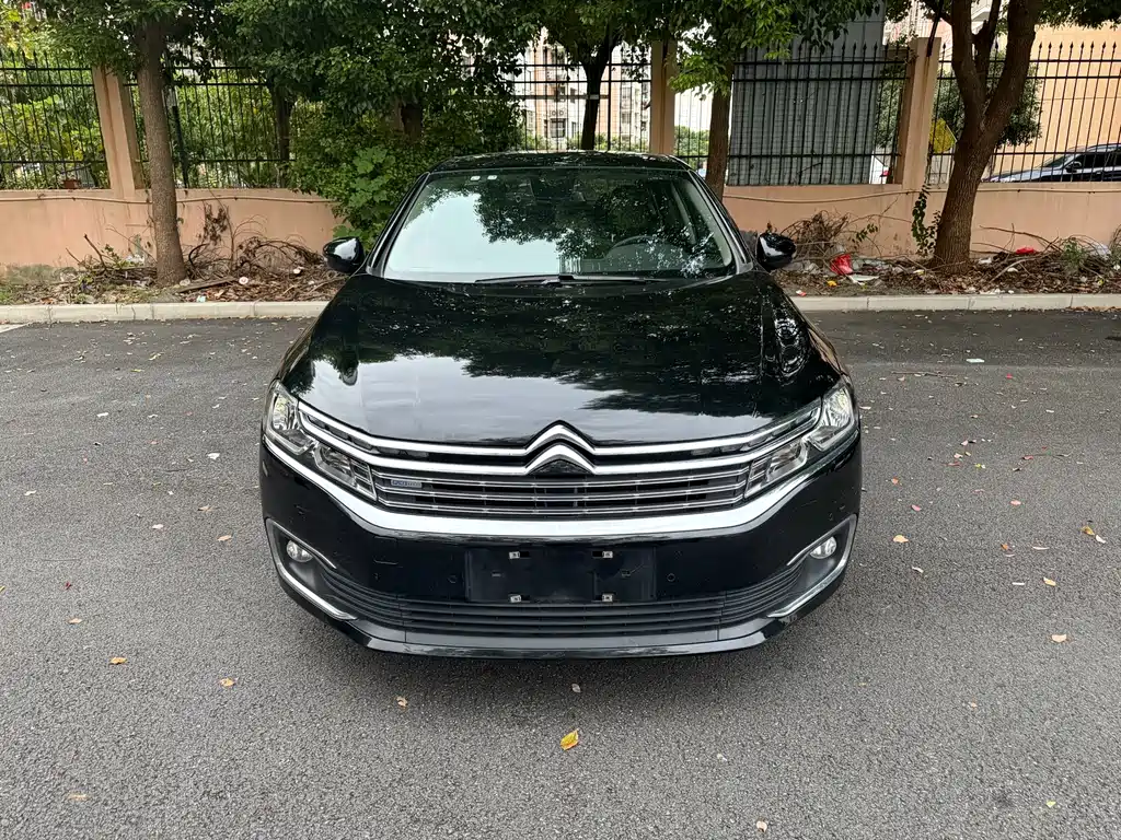 Citroen C6 — миниатюра 2