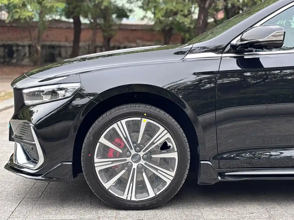 GEELY AUTOMOBILE XINGRUI