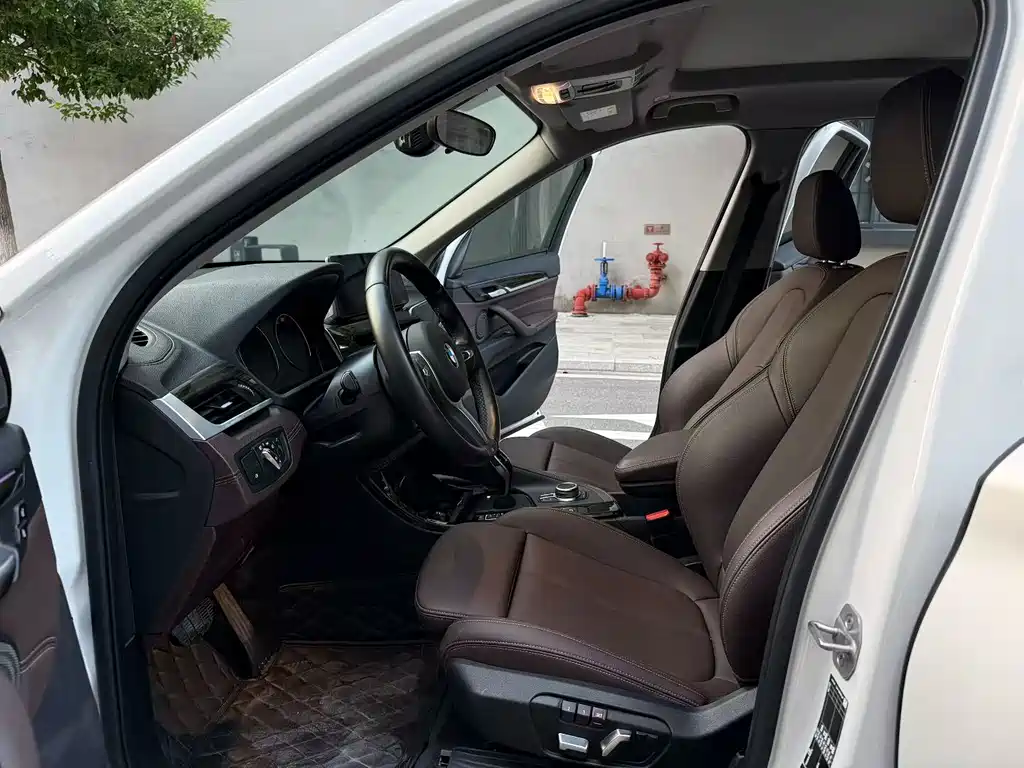 BMW X1 — миниатюра 7