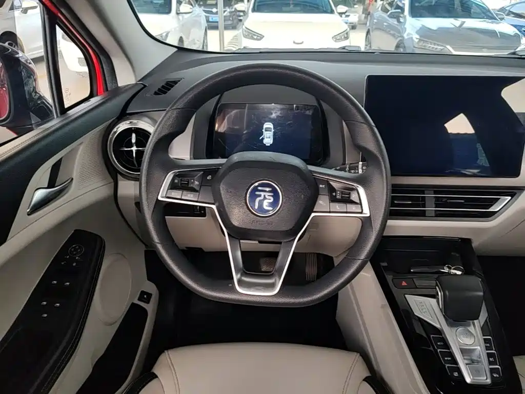 BYD Yuan Pro — миниатюра 11