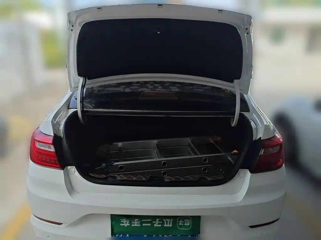 Geely Vision — миниатюра 10