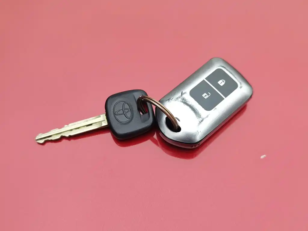 Toyota Yaris L — миниатюра 19