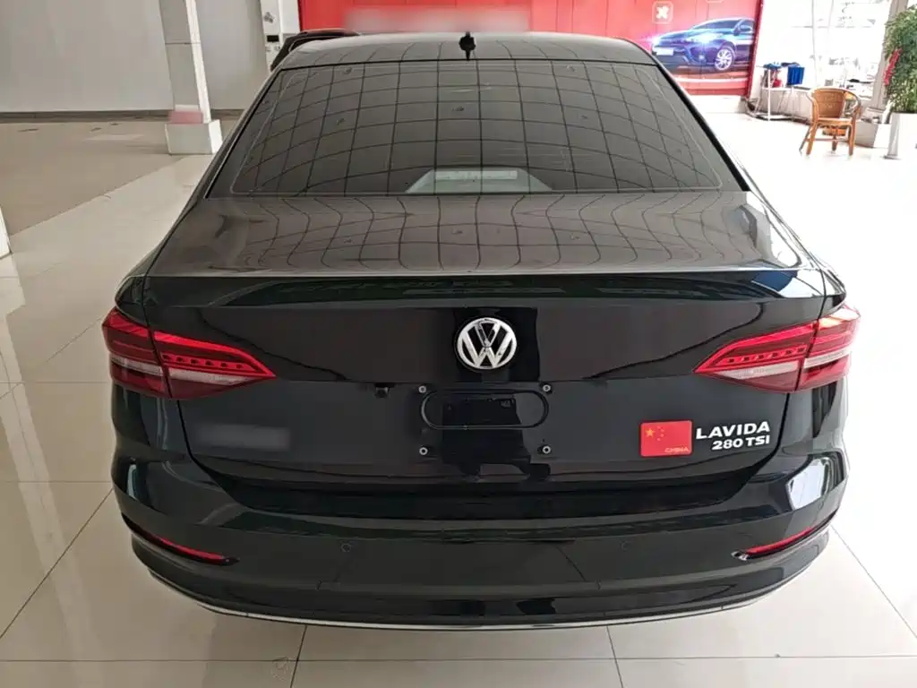 Volkswagen Lavida — миниатюра 6