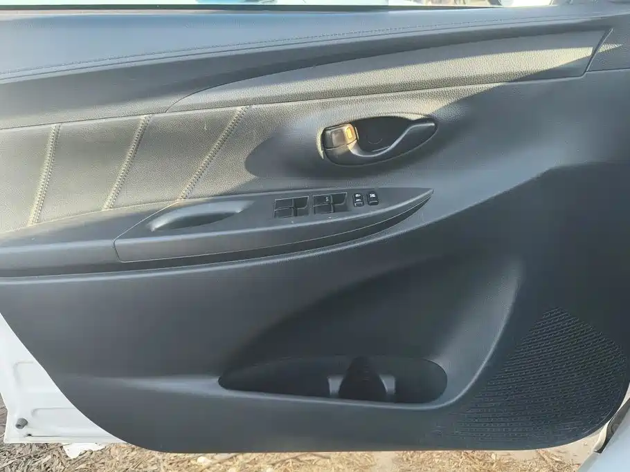 Toyota Vios — миниатюра 7