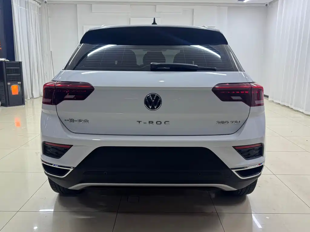 VOLKSWAGEN T ROC EXPLORING SONGS